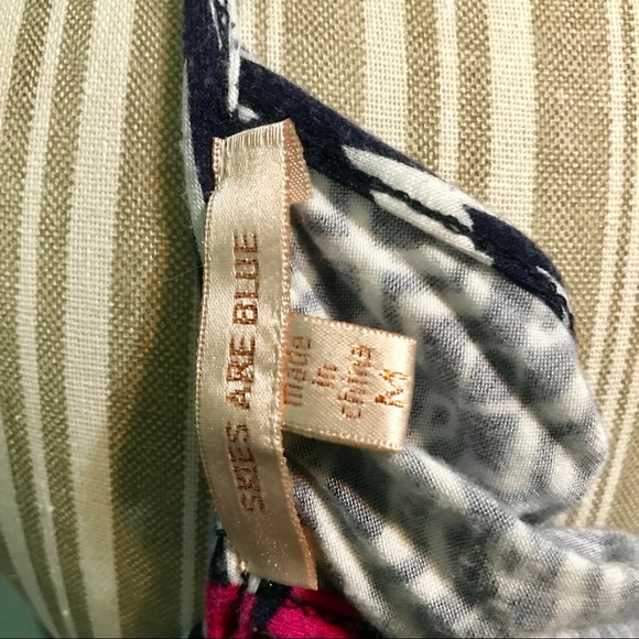 Beautiful Multicolored Halter Size Medium - Picture 4 of 5